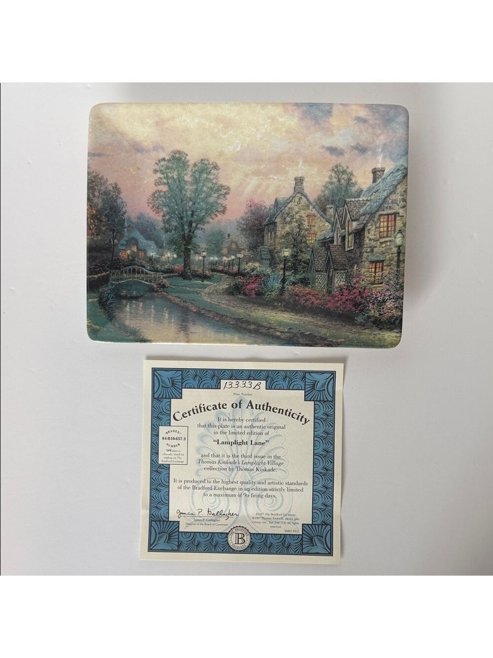Thomas Kinkade Lamplight Lane Porcelain Collector Plate Bradford Exchange EUC